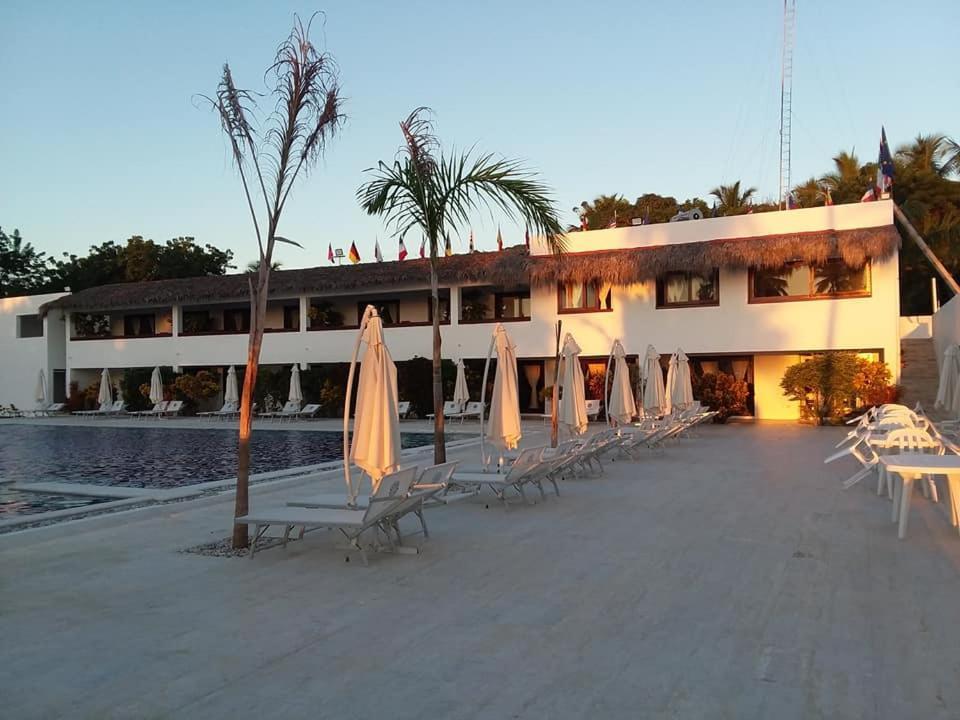 Oasi Encantada - Beach Resort Barahona Esterno foto